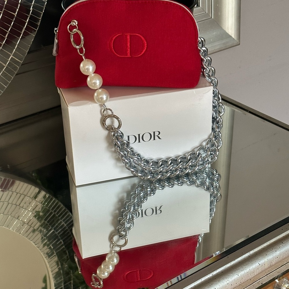 Dior - Picture 4 of 16